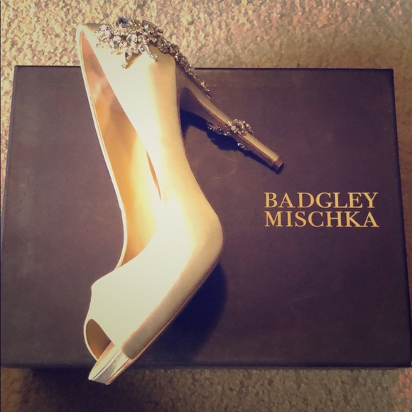 Badgley Mischka Shoes - Badgley Mischka heels